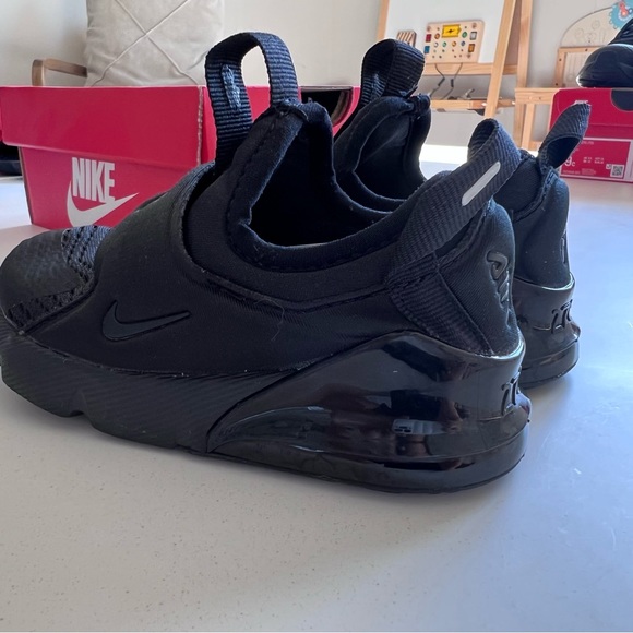 Nike Air Max 270 Extreme (Toddler) - Picture 9 of 9
